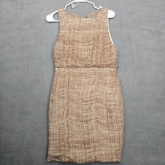 Alice + Olivia Dresses & Skirts - Alice + Olivia Silk Blend Beige Textured Sheath Dress Small